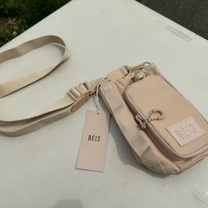 Beige beis water sling